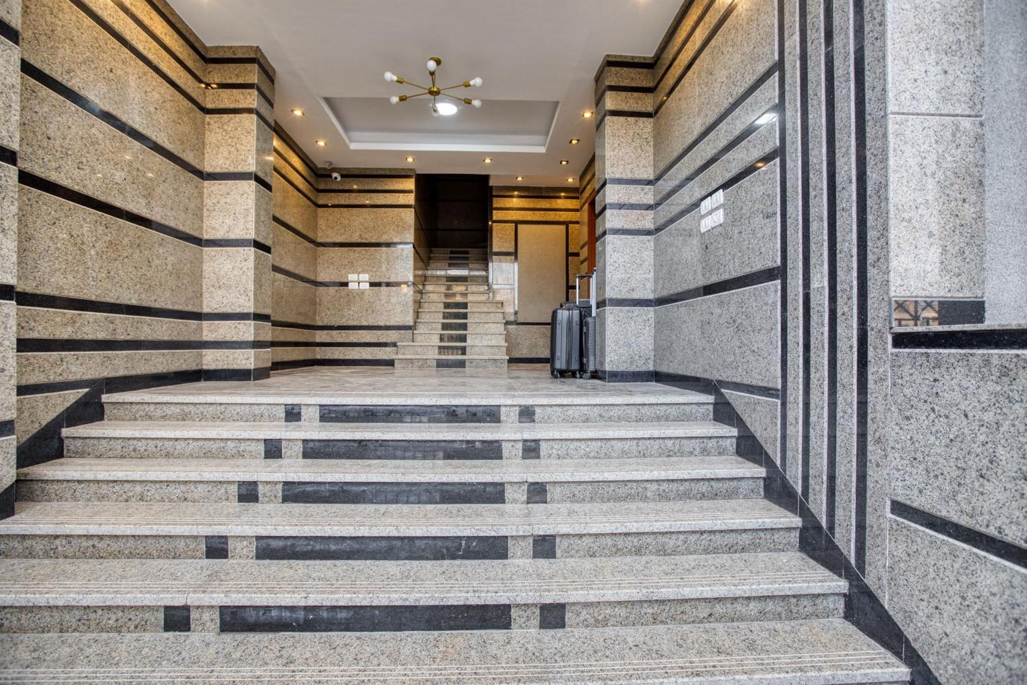 Travelholic Auc Residence Kairo Exteriör bild